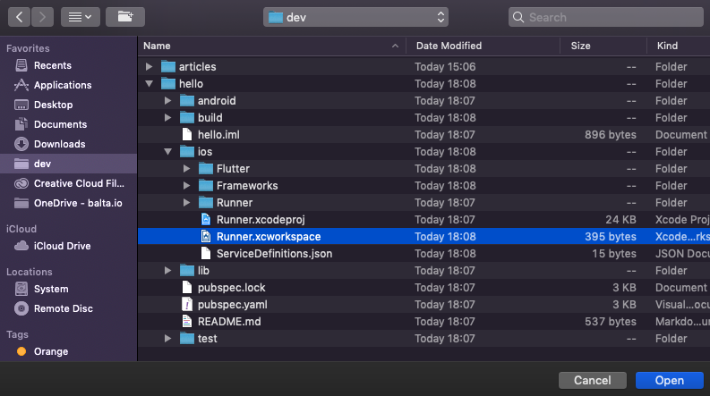 Xcode abrindo o arquivo Runner.xcworkspace da pasta ios do projeto Flutter no macOS