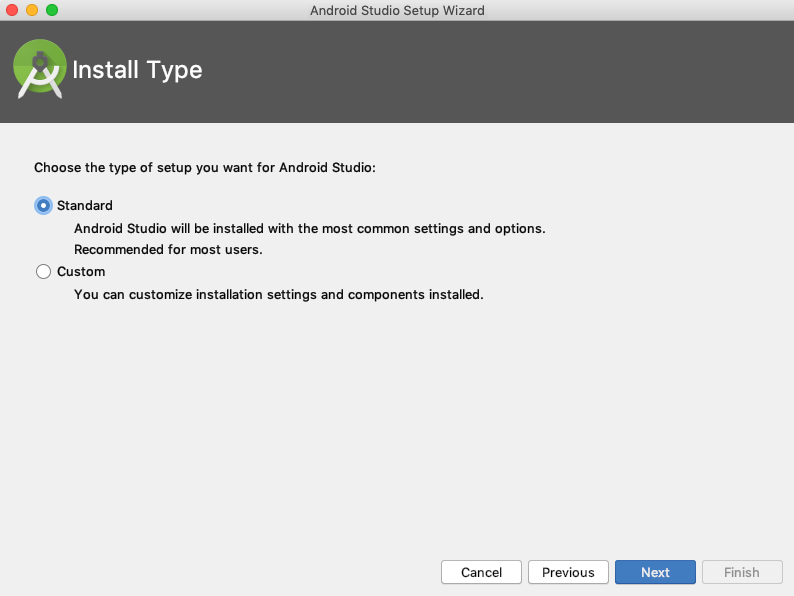 Etapa intermediária do assistente do Android Studio com as opções de componentes do SDK a serem baixados