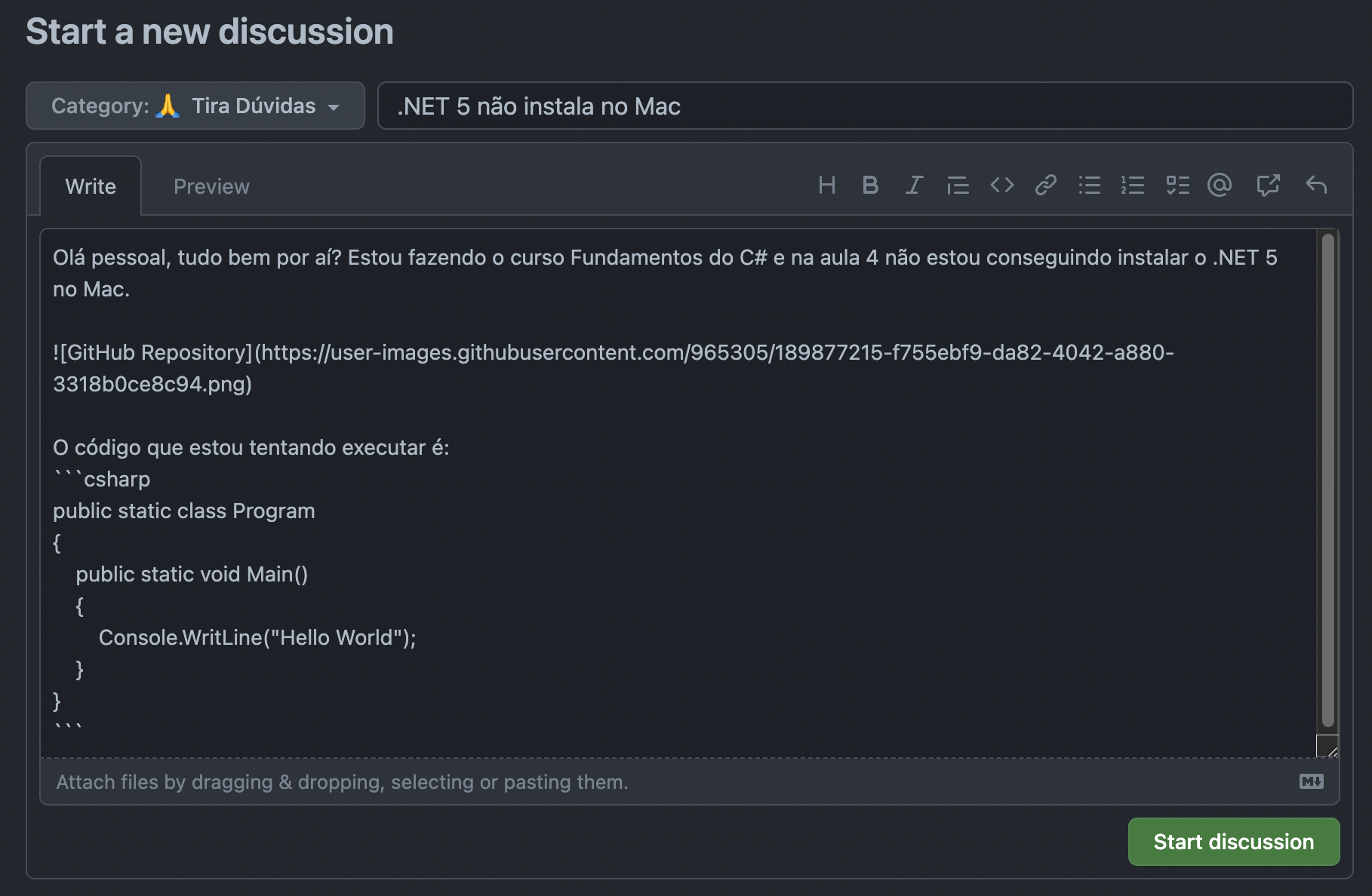 Trecho de código C# formatado com três crases e o identificador csharp em uma discussão