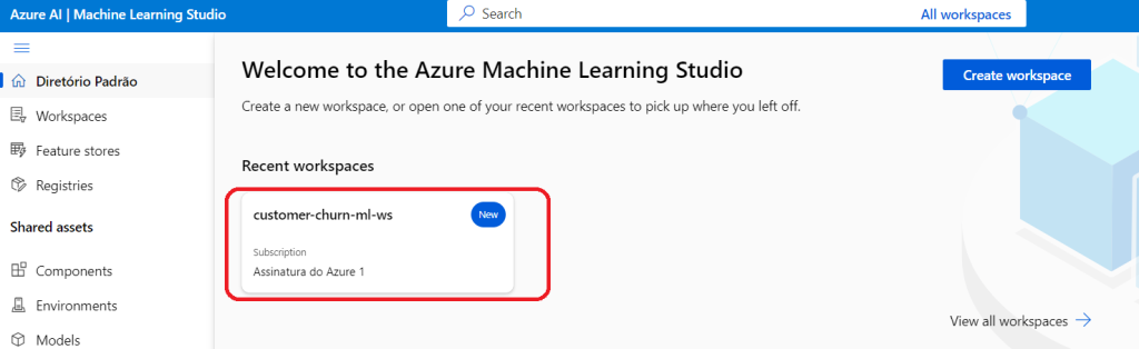 Lista de workspaces no estúdio do Azure Machine Learning com o customer-churn-ml-ws disponível