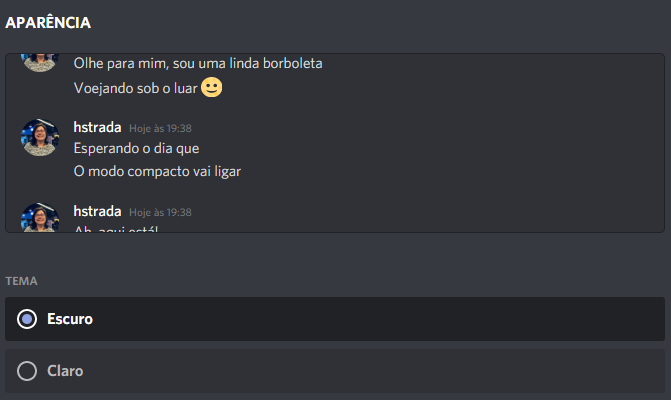 Tela de configurações de aparência do Discord com as opções de tema claro e escuro